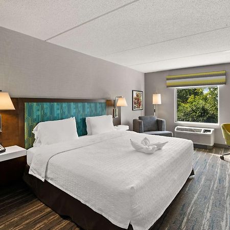 Hampton Inn & Suites Poughkeepsie Spackenkill Eksteriør bilde