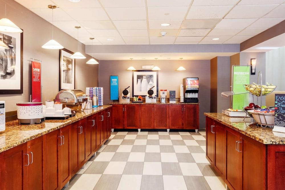 Hampton Inn & Suites Poughkeepsie Spackenkill Eksteriør bilde