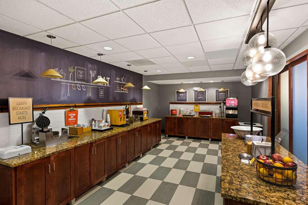Hampton Inn & Suites Poughkeepsie Spackenkill Restaurant bilde