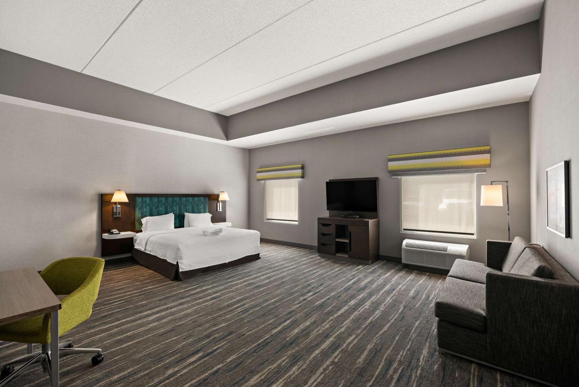 Hampton Inn & Suites Poughkeepsie Spackenkill Eksteriør bilde