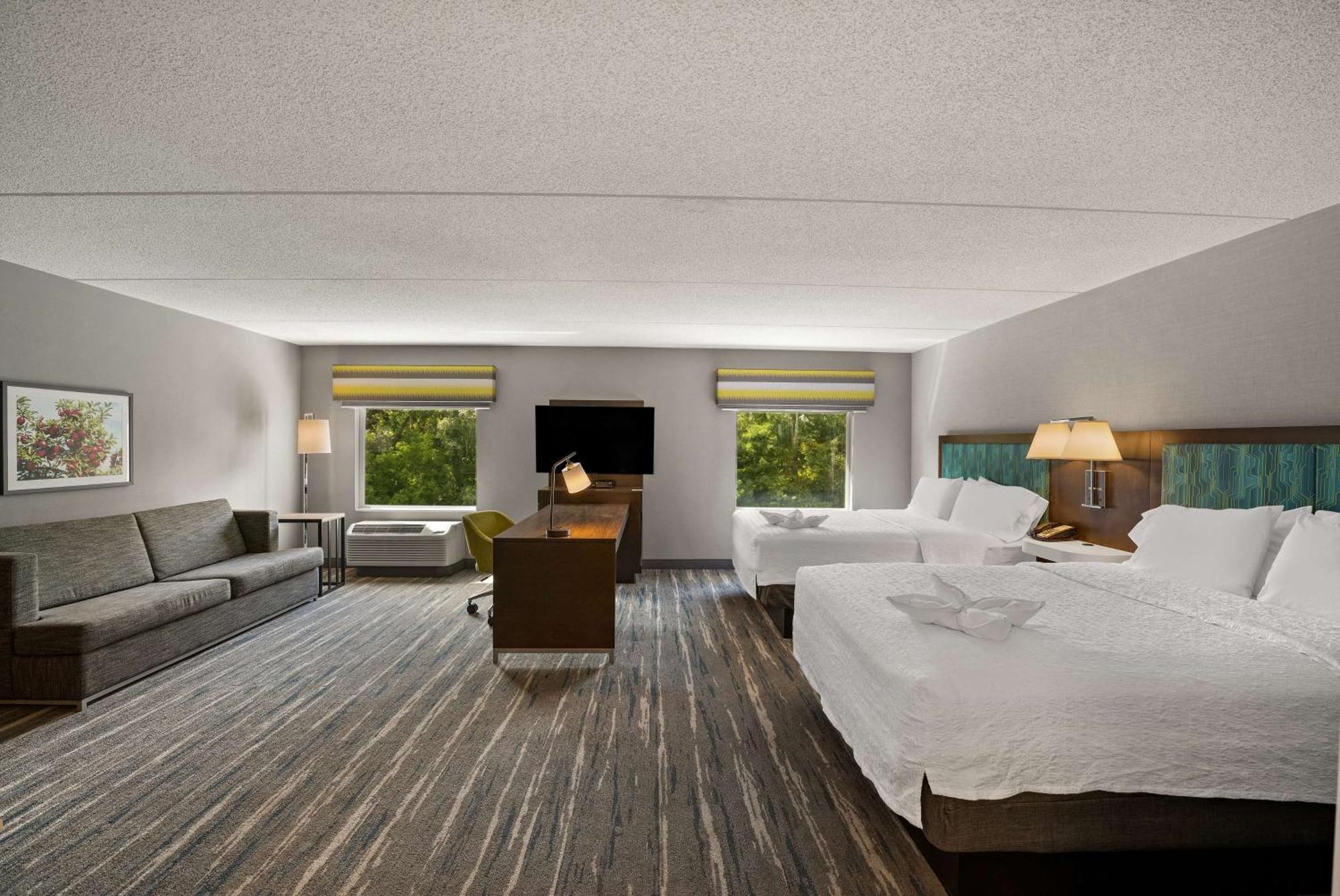 Hampton Inn & Suites Poughkeepsie Spackenkill Eksteriør bilde